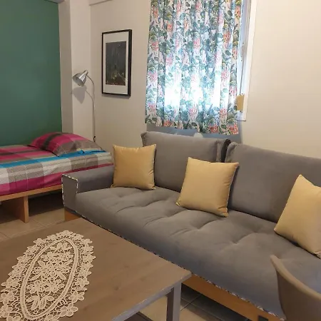 Comfortable In The Center Of Very Close To The Port Apartment