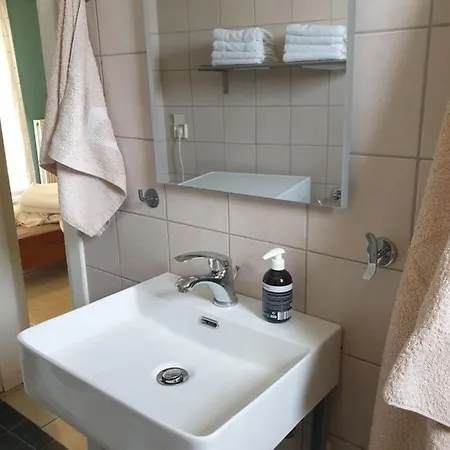 Comfortable In The Center Of Very Close To The Port *